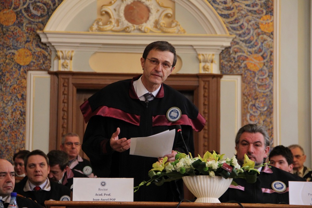 Salone Torino, il Presidente dell’Accademia Romena, I.A.Pop, presenta “Storia della Transilvania” ed. Rediviva Milano 2018