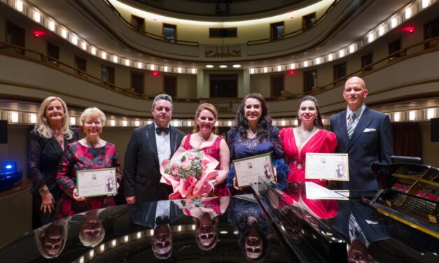 Un regal de muzică lirică și memorie: Centenarul morții sopranei Elena Teodorini la San Marino și Milano