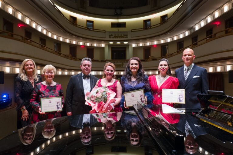 Un regal de muzică lirică și memorie: Centenarul morții sopranei Elena Teodorini la San Marino și Milano